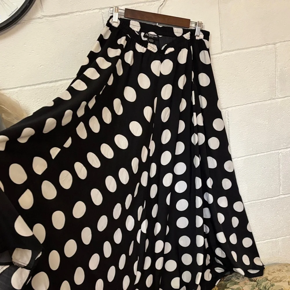 Black & White Polka Dot Maxi Skirt - Picture 3 of 3